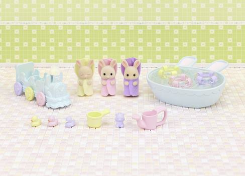 Calico Critters Triplets Baby Bath Time