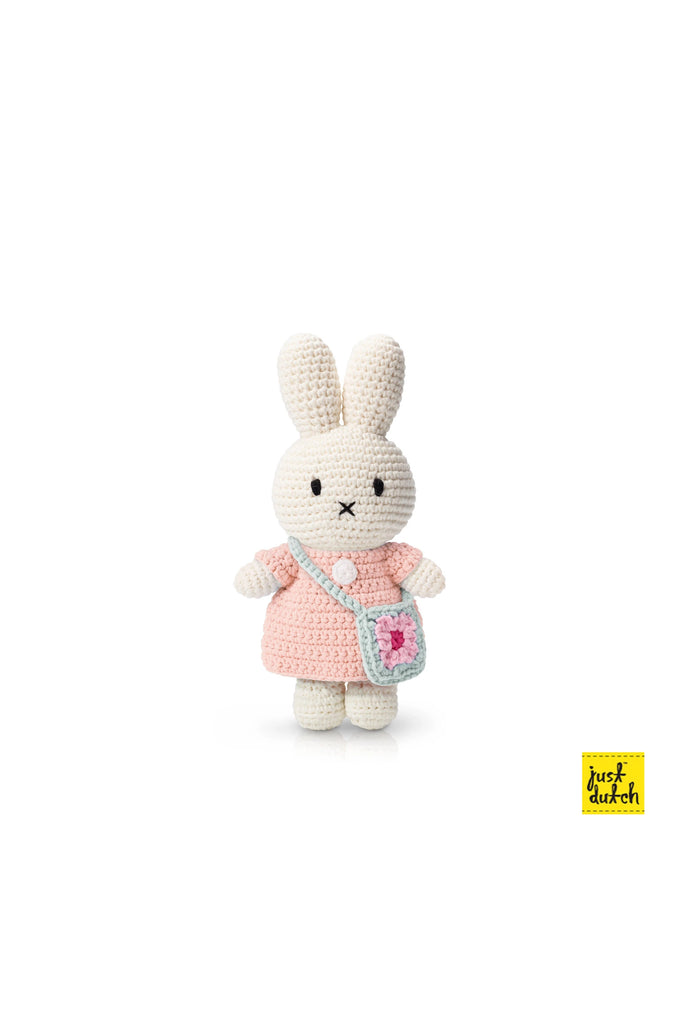 Miffy and her flower bag