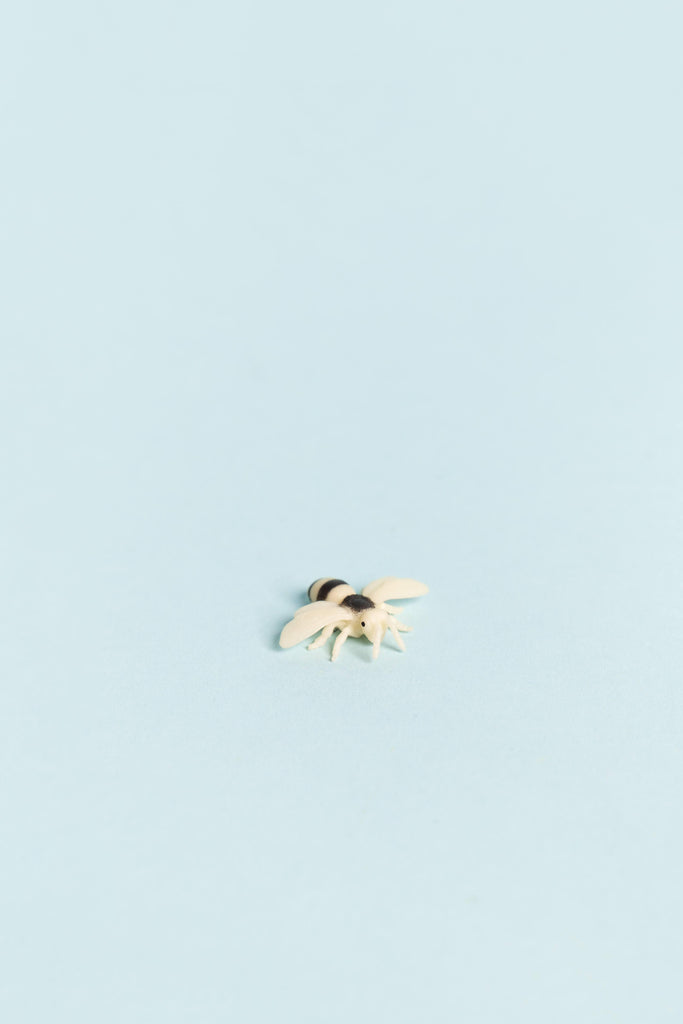mini white bee
