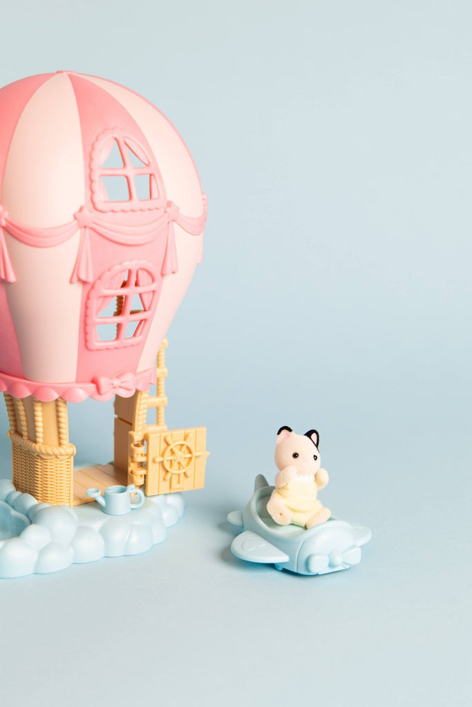 Calico Critters Set: Baby Balloon Playhouse - Blickenstaffs Toy Store