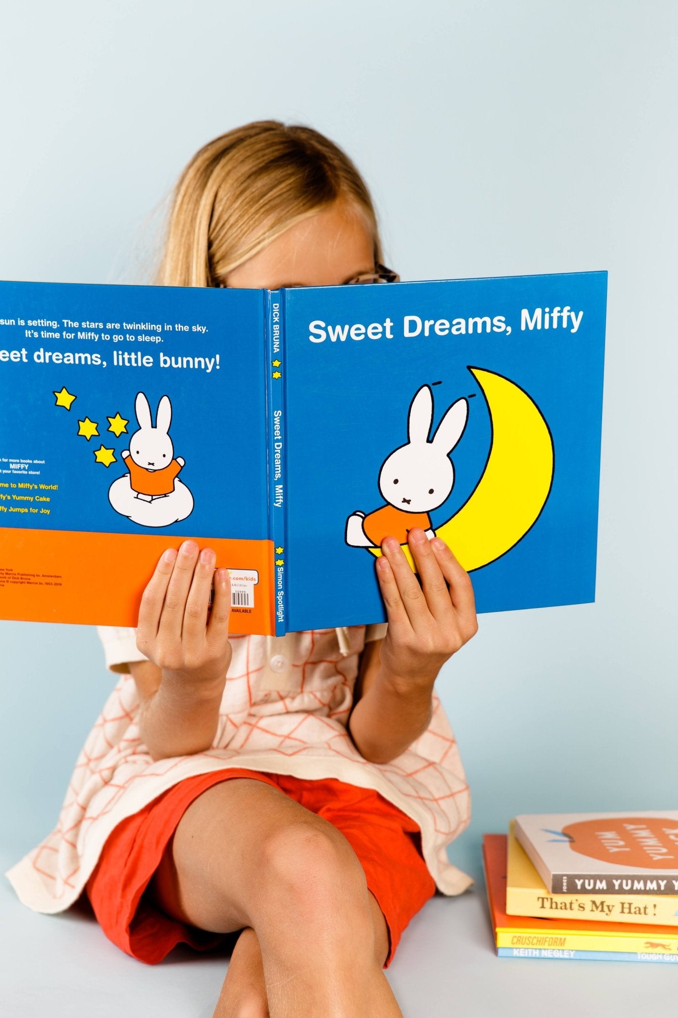 ミッフィー　本棚　Dick Bruna Miffy: Bruna, Dick: 9781592260003: Amazon.com: Books