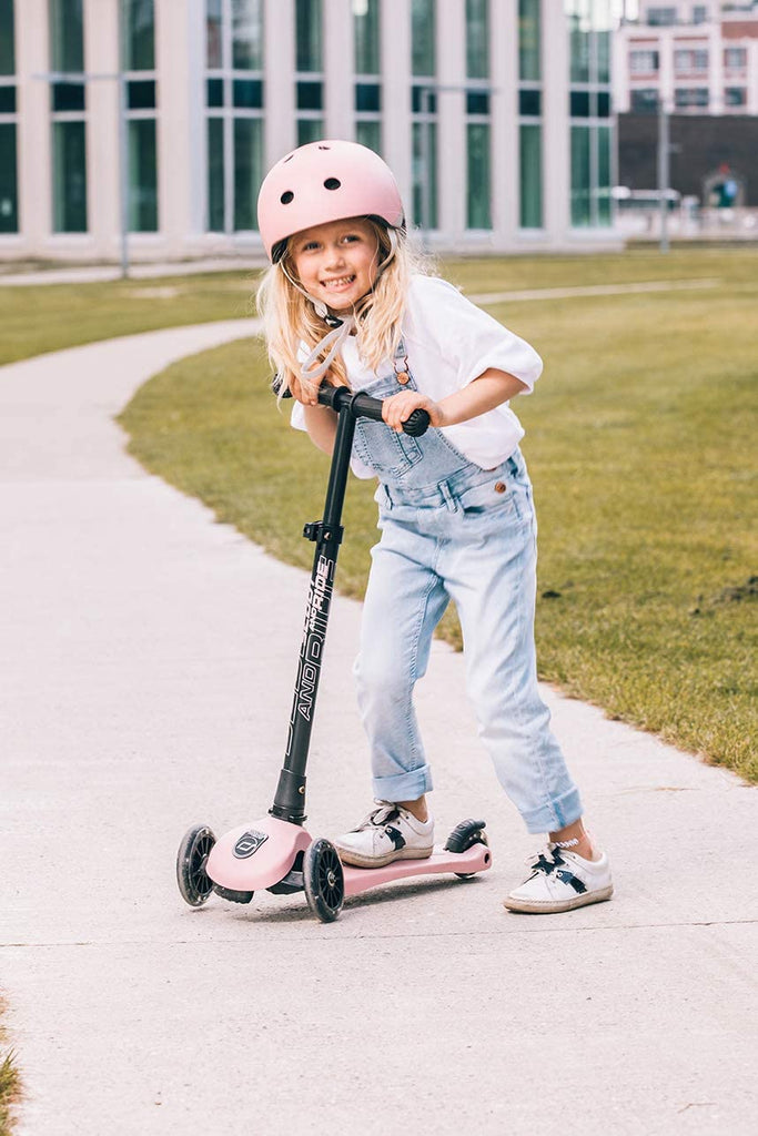 Scoot and Ride Standing Scooter Highwaykick 3 - Blickenstaffs Toy Store