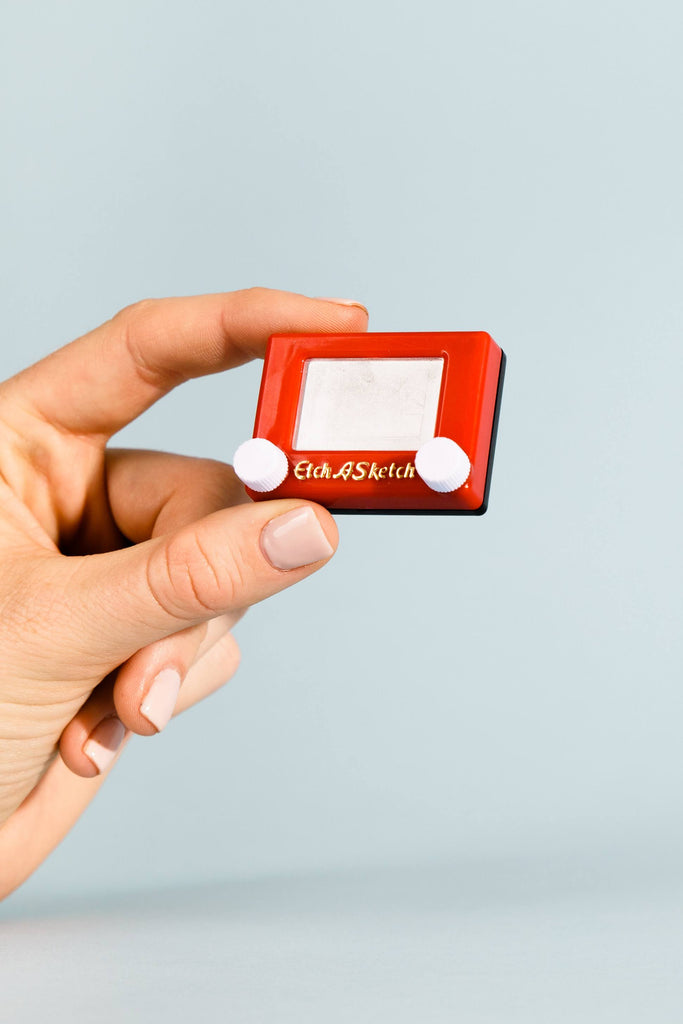 World's Smallest Etch A Sketch - Discontinued